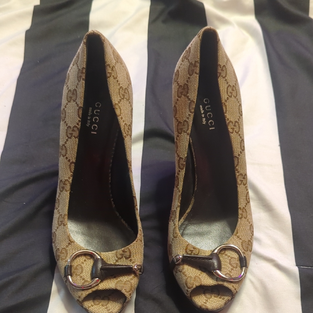 Gucci Women's Brown Peep-Toe Heels